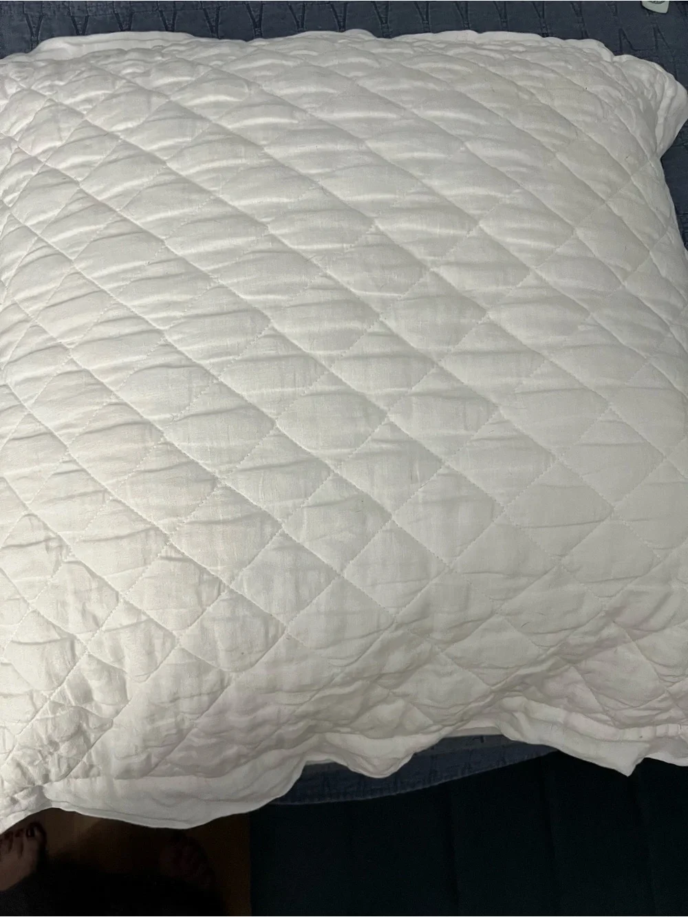 Pottery Barn White Quilted Pillow Sham - Soft Home Bedding